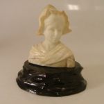 345 6102 Skulptur